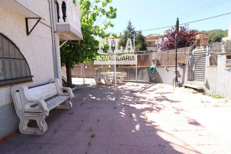 Foto b87c59f4-a975-4993-bb52-16690e67edaf. Casa adossada amb calefacció aparcament a Cunit residencial Cunit