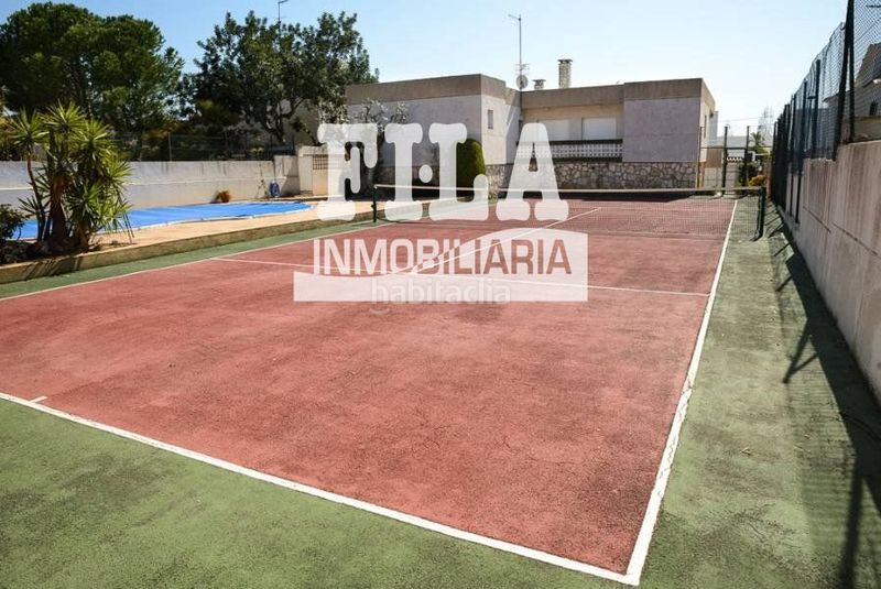 Foto 58a54fc4-b51f-44d8-b515-1fa9eea49b1f. Xalet amb calefacció aparcament piscina a Mas Mel Calafell