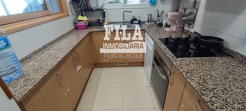 Foto 3d7b9c7e-5533-4b9f-83b3-3f9ce6e3f093. Pis amb aparcament piscina a Cunit residencial Cunit