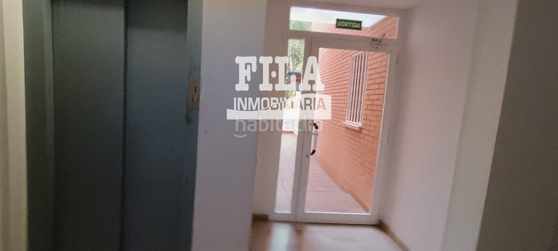 Foto bcd87d0c-9f64-418e-bc5d-793c6cc19e24. Pis amb aparcament piscina a Cunit residencial Cunit