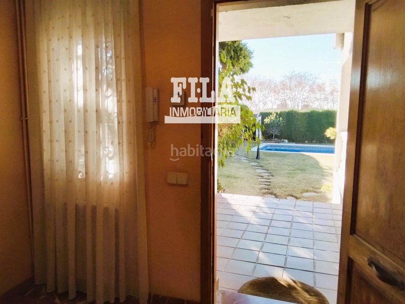 Foto 0b1bc87e-41e9-46cc-a7fb-73eb14841d79. Xalet amb calefacció aparcament piscina a Bonavista Vendrell (El)