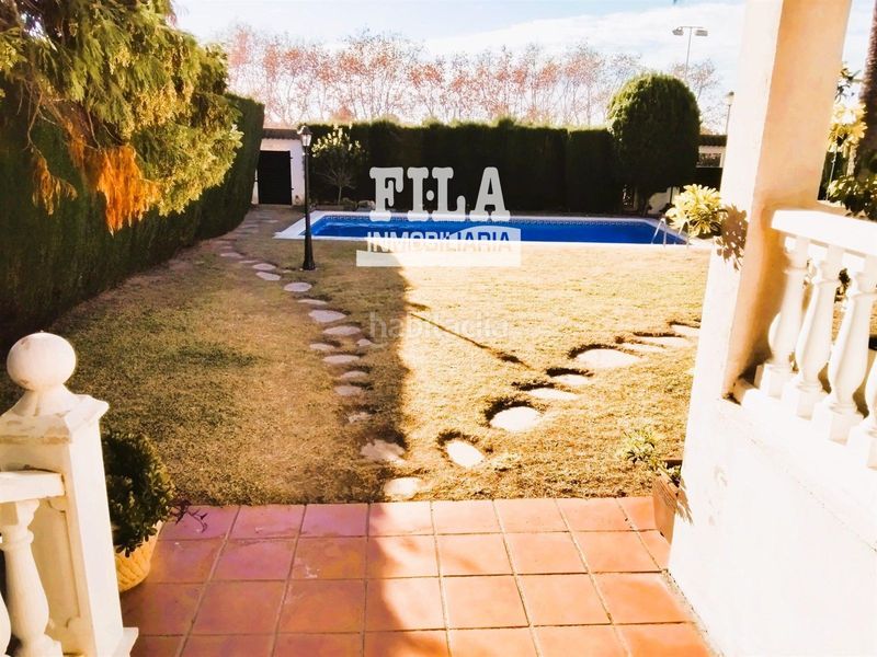 Foto 3ff3dd7f-4a07-4d33-a8b6-540fe561fa5a. Xalet amb calefacció aparcament piscina a Bonavista Vendrell (El)