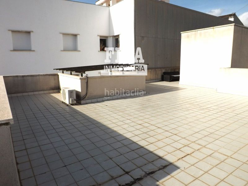 Foto 0fa1cbe4-4498-4ff5-94c2-a75d2c940bbe. Àtic amb aparcament piscina a Calafell platja Calafell