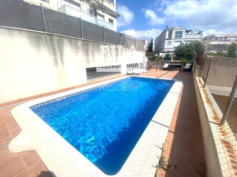 Foto 8ea3c3c9-283e-4923-9196-d962c9bf80c9. Àtic amb aparcament piscina a Segur de Calafell nucli urbà Segur de Calafell