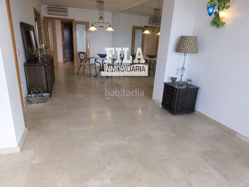 Foto ae515405-5cad-4fe4-a3e3-e3fc93f2c71e. Pis amb calefacció aparcament a Calafell platja Calafell
