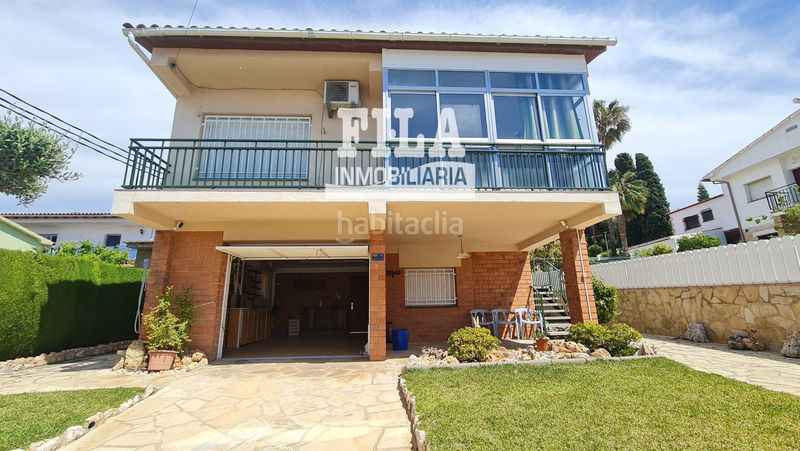 Foto 610acf97-36be-4095-9bbc-d61d2cd76863. Casa amb aparcament a Bellamar Calafell