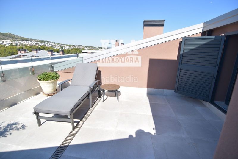 Foto ce907501-3017-484e-965c-36235c1b6970. Dúplex amb aparcament piscina a L´Estany Calafell
