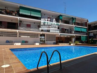 Apartament  Suissa. Apartamento con piscina comunitaria