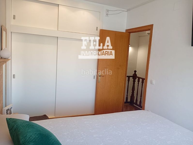 Foto b3250ef0-ec1c-430c-bbe8-aebc63fa509a. Casa adossada amb aparcament a Cunidor Cunit