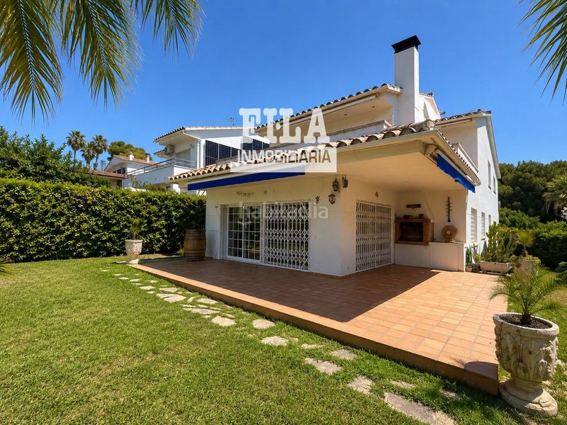 Foto e0b562dc-bd83-4846-99e9-89995ebec7cc. Casa amb calefacció aparcament a Mas Mel Calafell