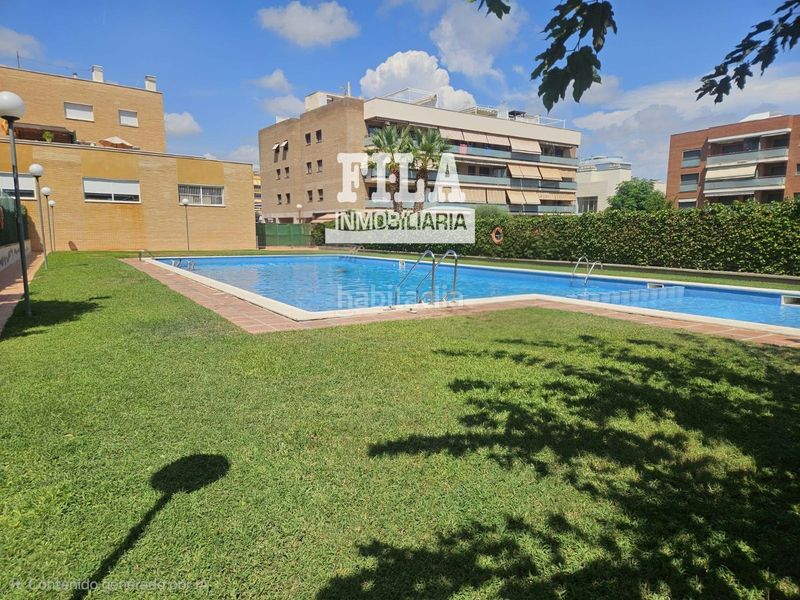 Foto d1bdaa63-35cd-4ab7-b7f5-c97f32c2748e. Pis amb calefacció piscina a prat de Cunit Cunit