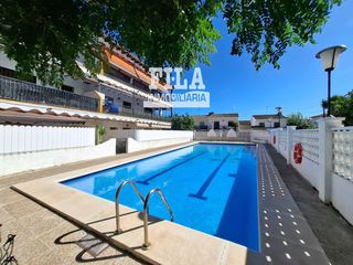 Appartement  Gracia. Planta baja con dos grandes terrazas y piscina a 350 metros del