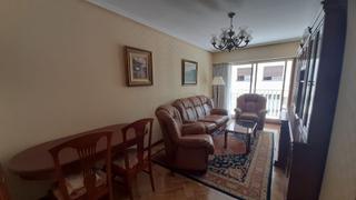 Location Appartement  Jose maria salaberria. Para estudiantes de septiembre a junio. piso amara con balcón, c