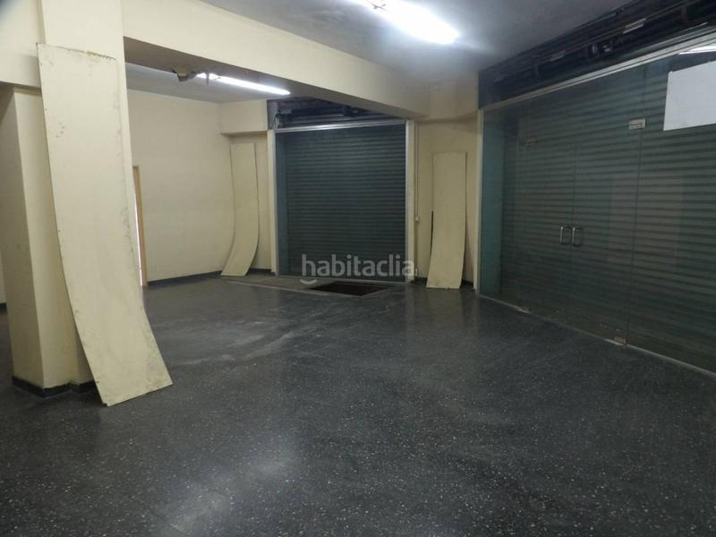 Foto 5068243f-e8f6-4444-8cf8-b2b1bbe7921b. Local comercial a Gràcia Sabadell