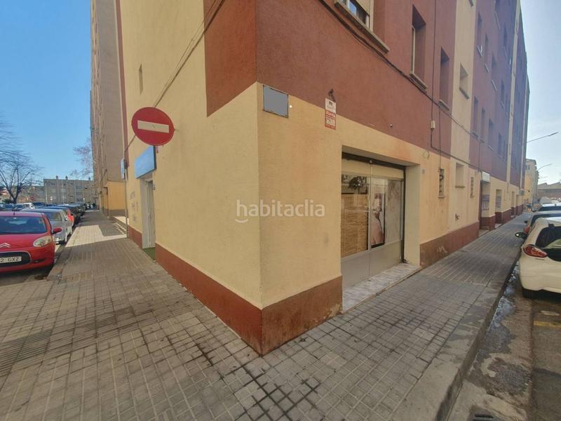 Foto e557a27e-9405-4abe-b550-bdd933379584. Lloguer local comercial a Campoamor Sabadell