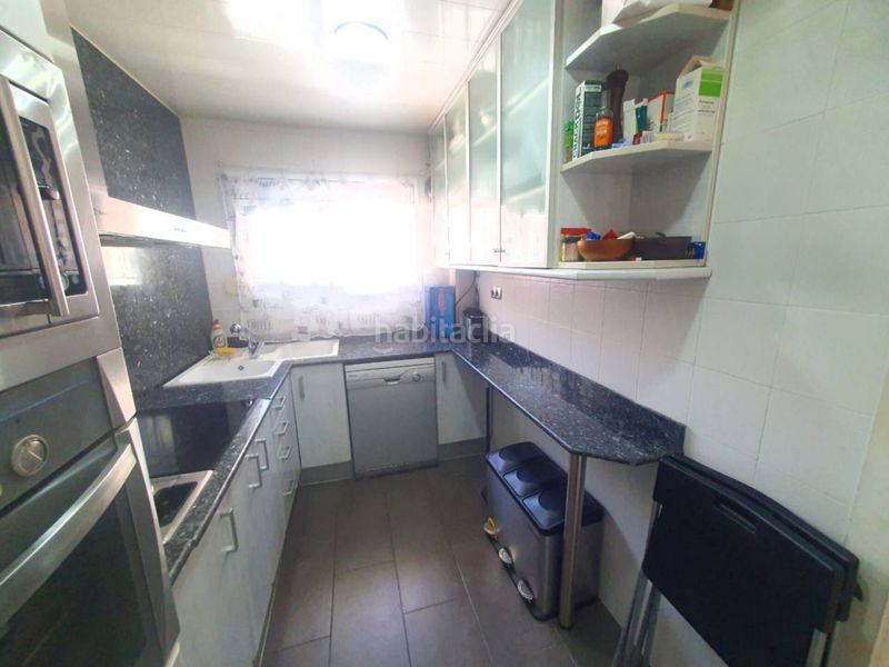 Foto 00ce0204-cc0e-4dd2-9b2a-b220643a86a3. Casa amb calefacció a Covadonga Sabadell
