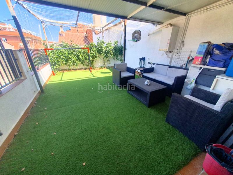 Foto 4bac0602-e23d-492a-8962-28d7b8e93459. Casa amb calefacció a Covadonga Sabadell