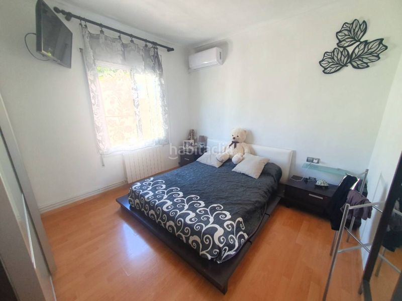 Foto 9ccb8c7d-0929-4826-9bf4-3e91715aa5e2. Casa amb calefacció a Covadonga Sabadell
