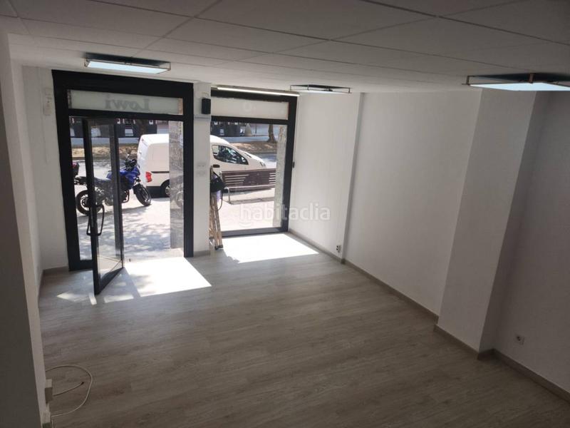 Foto 411f804c-6774-4f55-980d-d0b3b03d23ec. Local comercial  en sol i padris en Sabadell