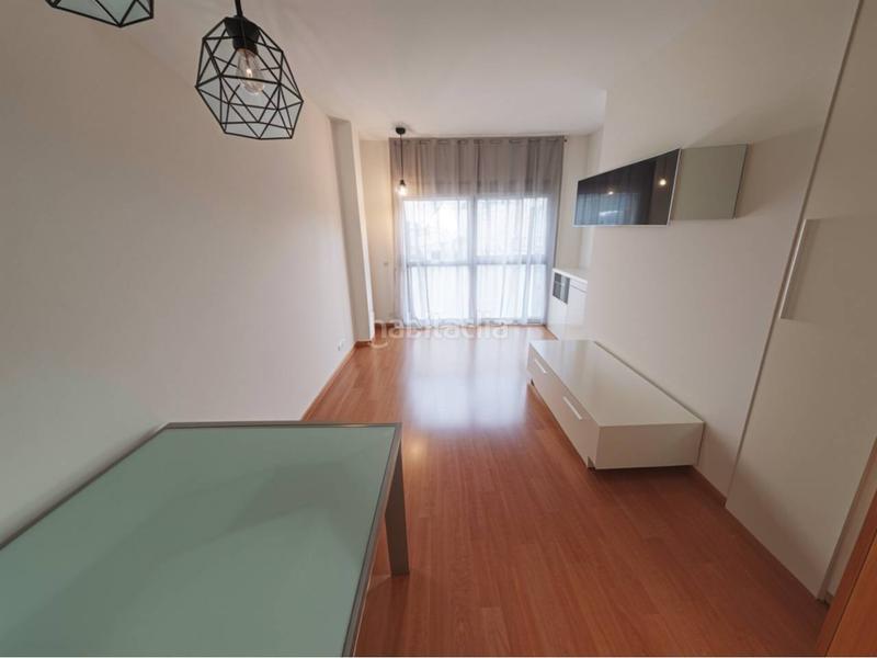 Foto a6faa367-8201-4ed6-b026-c0af93c7b49a. Flat with heating parking in Creu de Barberà Sabadell