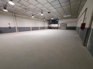 Industrial building in Hostafrancs