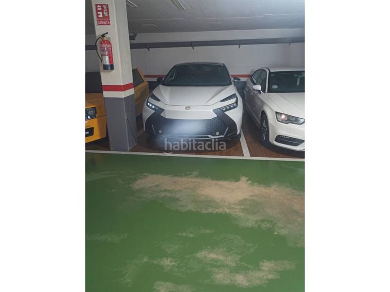 Foto b60058f6-3f29-4a6e-a4be-24e73cfd19ef. Miete autoparkplatz in barcelona 114 in Gràcia Sabadell