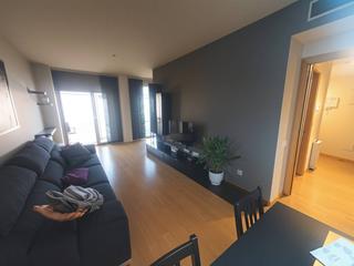 Location Appartement à Parc d´Europa. Pis seminou 2  hab dobles. amb mobles. pk inclòs. parc deuropa.