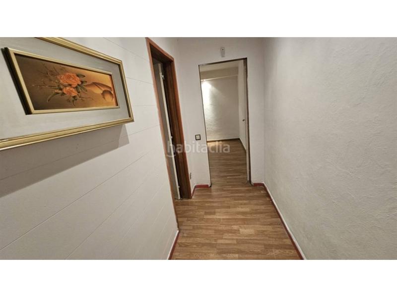 Foto 022755f6-2f83-4de5-977d-e2becfd16a96. Flat in Centre-Eixample-Can Llobet Barberà del Vallès