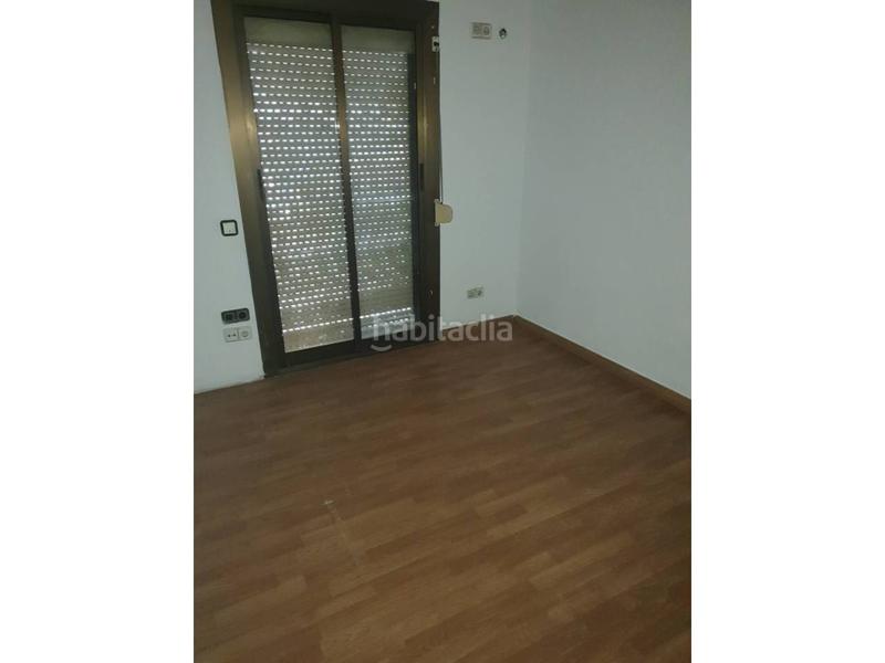 Foto 7176db80-ea8f-4ac4-92f9-21836d73f3b4. Flat in Centre-Eixample-Can Llobet Barberà del Vallès