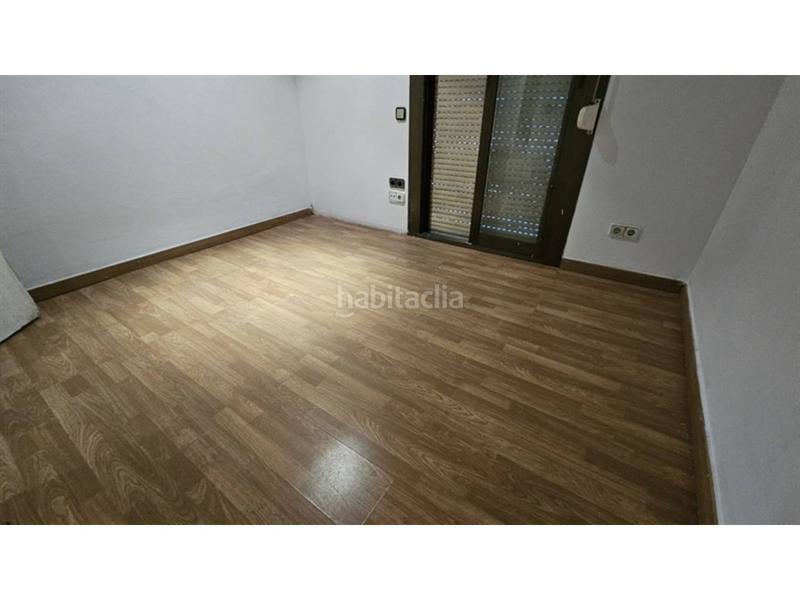 Foto adbf01d4-23a6-404c-a650-e3996b6a00e4. Flat in Centre-Eixample-Can Llobet Barberà del Vallès