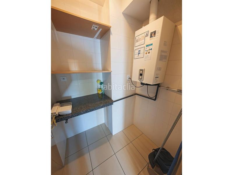 Foto 44eb41db-fa7c-40d8-bb59-bca32b8287a0. Pis amb calefacció aparcament a Centre Sabadell