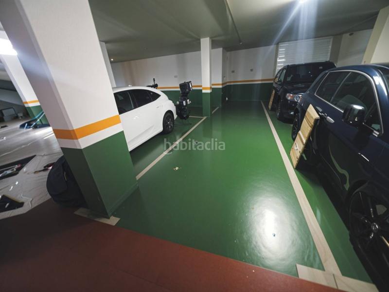 Foto 8376a9b2-dd0f-413c-a6a0-45f74d6ca275. Pis amb calefacció aparcament a Centre Sabadell