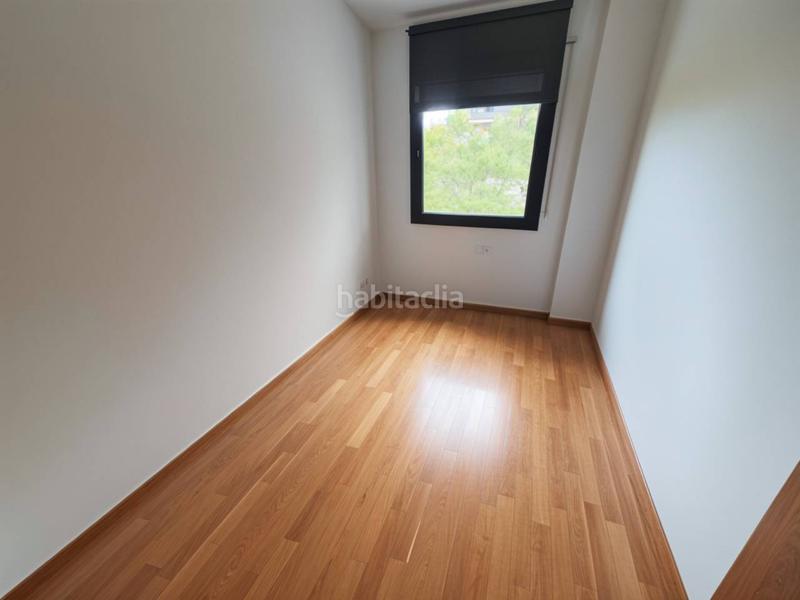 Foto d08536f1-172d-4f13-af0c-6cb9795986f2. Pis amb calefacció aparcament a Centre Sabadell