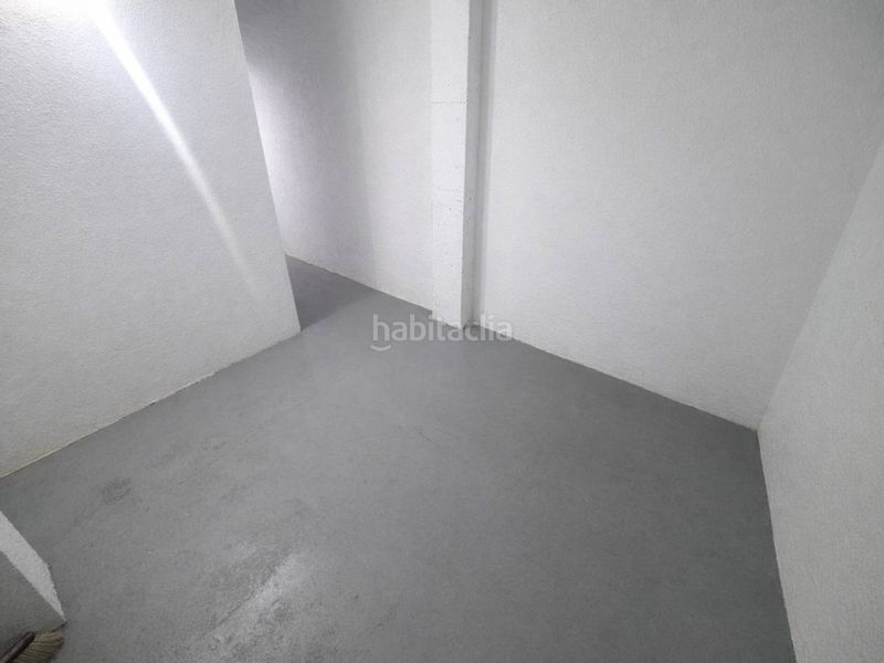 Foto 5109ee0c-f17b-41a6-99bb-948f160c28ef. Aparcament cotxe a Centre Sabadell