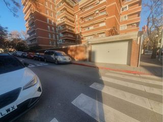Aparcament cotxe a Carretera Barcelona