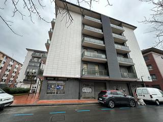 Locale commerciale in Turina Kalea