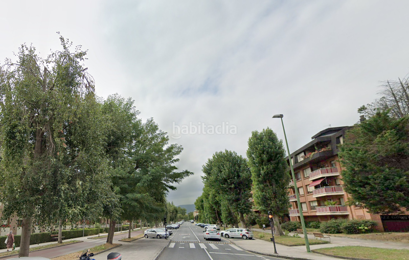 Foto 7e147875-873c-4851-bc70-9a0554d39f31. Aparcament cotxe a Alango Getxo
