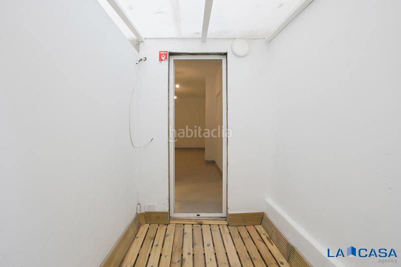 Foto 491bf939-3141-4e71-978a-1e746bd4a2e2. Piano terra in Sants-Badal Barcelona