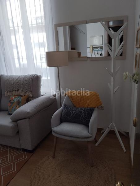 Foto 9ba53aba-61ee-4668-ac2a-04bd2442306c. Attique dans Feria Sevilla