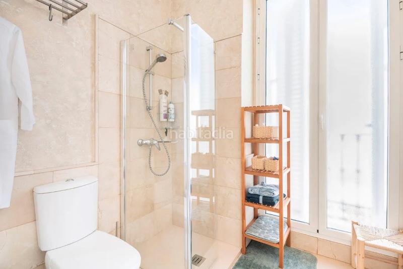 Foto 6f7d50c7-7a71-4b70-bf3d-278557189f0b. Dachwohnung in Feria Sevilla