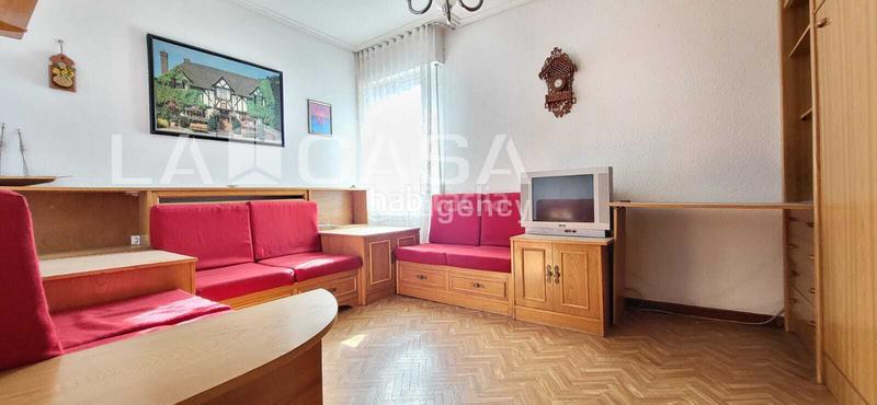 Foto 0ec6b11c-5ed6-4183-9747-f20f7c94172e. Piso en Caño Argales Valladolid