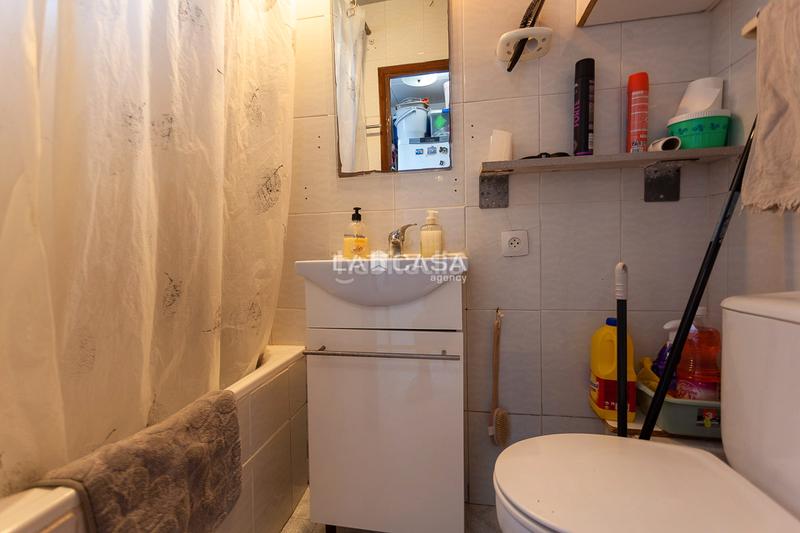 Foto 70e8553c-d385-4145-88f3-28678dfa27e2. Appartamento con riscaldamento in Collblanc Hospitalet de Llobregat (L´)