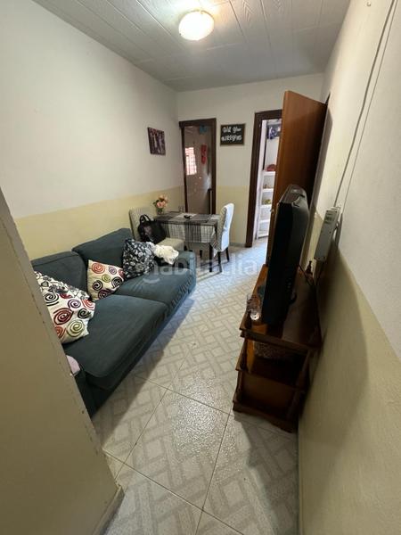 Foto 9773f6f0-d671-43df-b00a-8f8403dd07c2. Etagenwohnung mit heizung in Collblanc Hospitalet de Llobregat (L´)