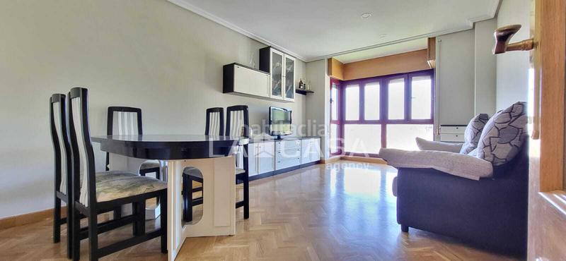 Foto 4c85b50a-f175-46f3-900c-25f5752d9a0d. Appartamento con riscaldamento parcheggio piscina in Valladolid
