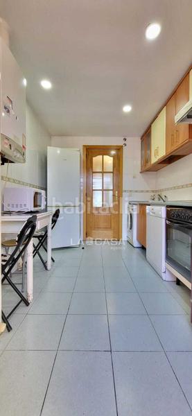 Foto f6058eab-891a-4ed0-8d42-977bd69beb5d. Appartamento con riscaldamento parcheggio piscina in Valladolid