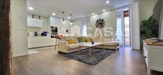 Etagenwohnung in Calle Campanas