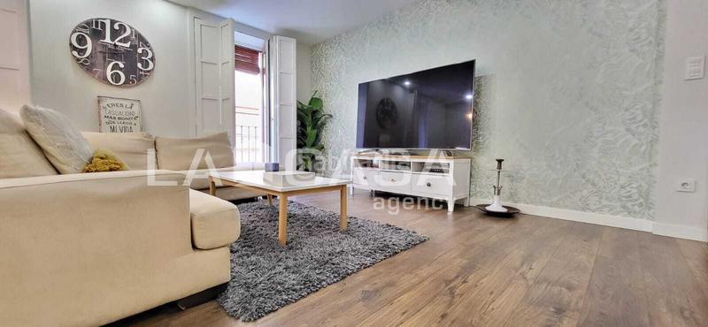 Foto f16c83c5-3ef7-4bb7-bc43-7fd45ddf6bfa. Piso en Centro Valladolid