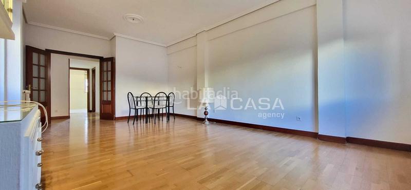 Foto 4a78ec78-ca0c-40f9-85d3-e5fc05536cb4. Location appartement avec chauffage dans Campo Grande Valladolid