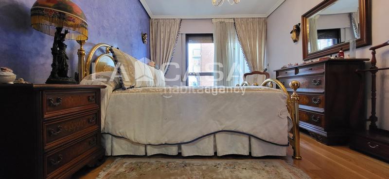 Foto 7dfd6e12-9eb3-45f8-b7e8-cd768ea5481f. Duplex con riscaldamento parcheggio piscina in Plaza de Toros Valladolid