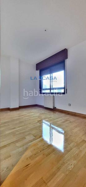 Foto c5fde4ef-13ec-4464-81ec-86847564722c. Appartamento con riscaldamento parcheggio piscina in Valladolid